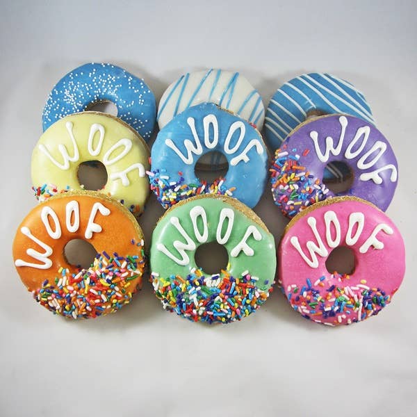 "Woof" Donut Dog Treat - Jersey Border Collars