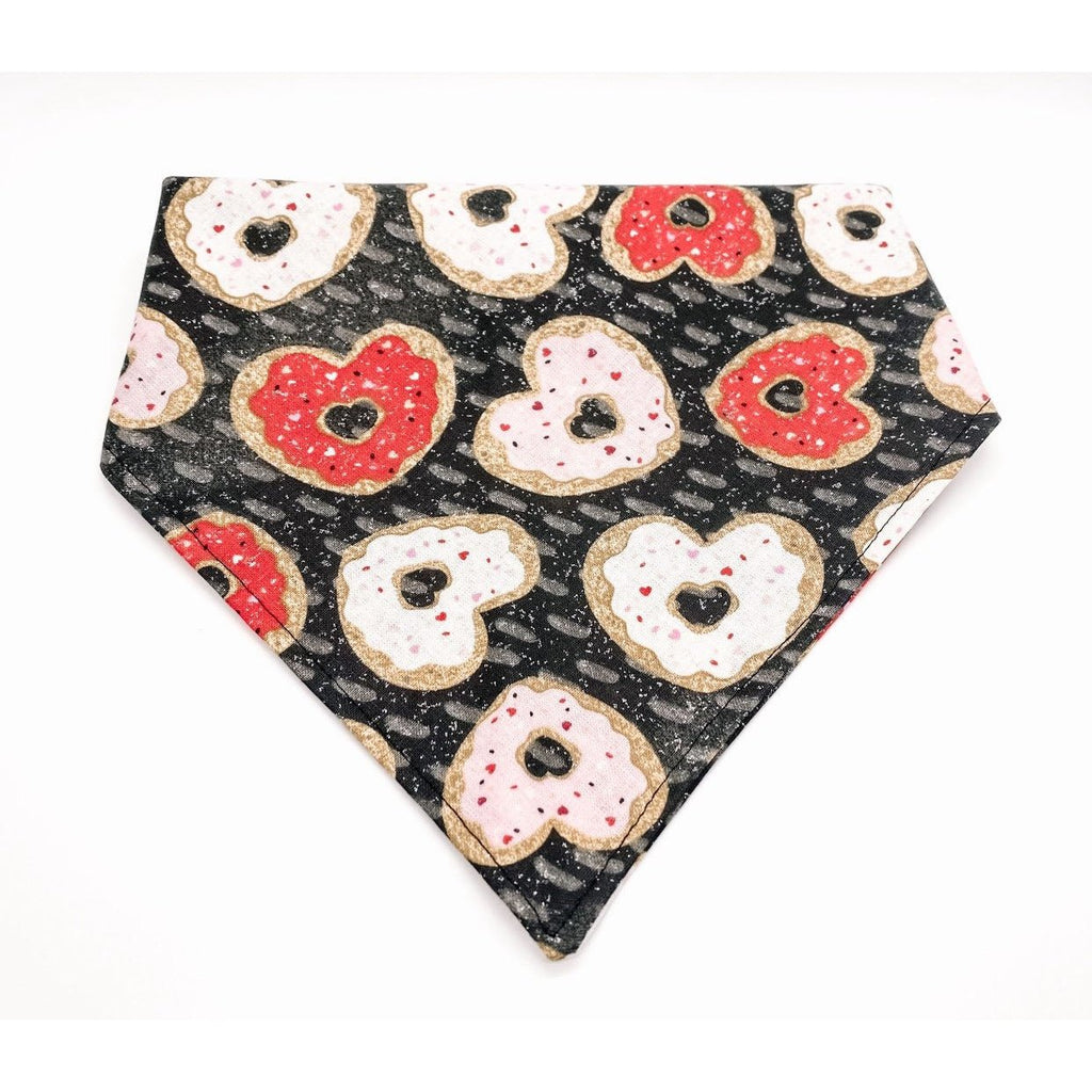 Donut Hearts Bandana - Jersey Border Collars