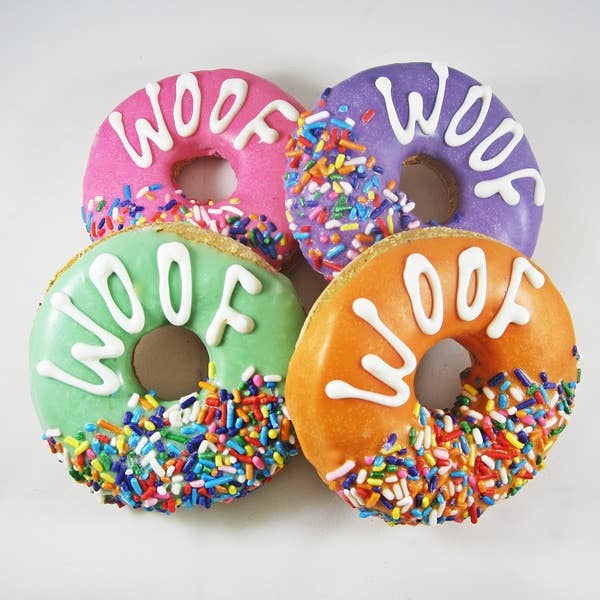 "Woof" Donut Dog Treat - Jersey Border Collars