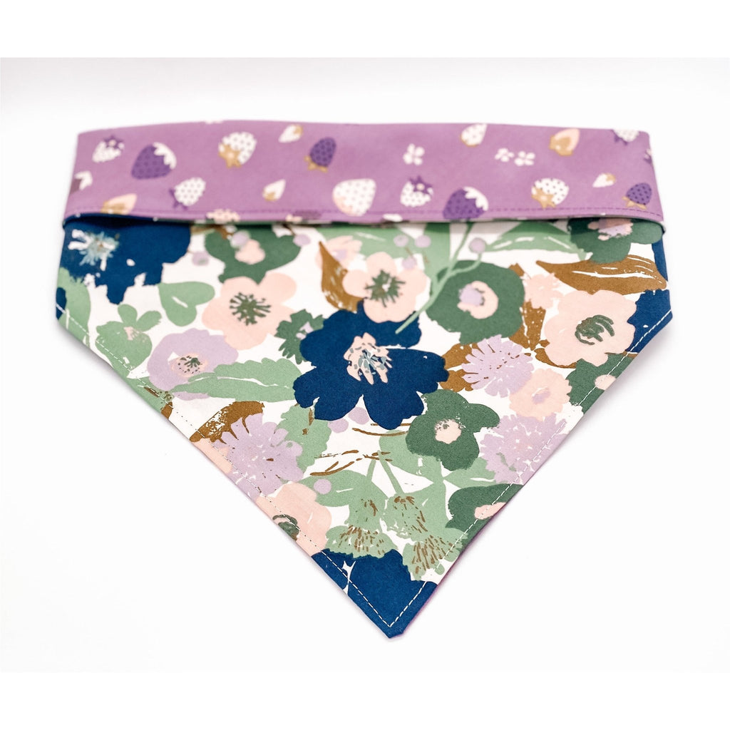 Full Bloom / Purple Strawberries Bandana - Reversible - Jersey Border Collars