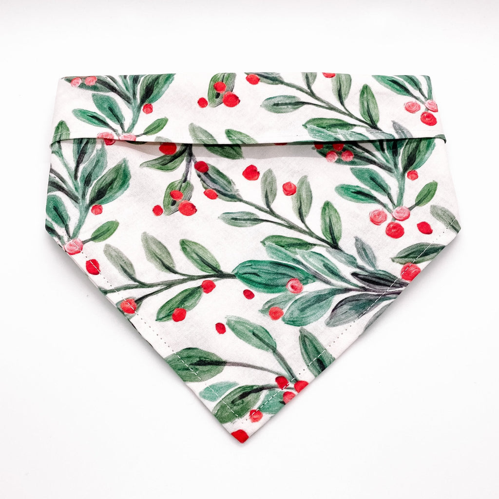 Mistletoe & Red Berries Bandana - Jersey Border Collars