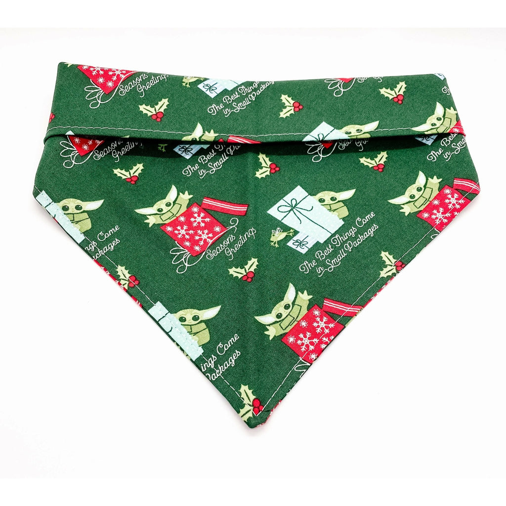 Baby Yoda Season's Greetings Bandana - Jersey Border Collars